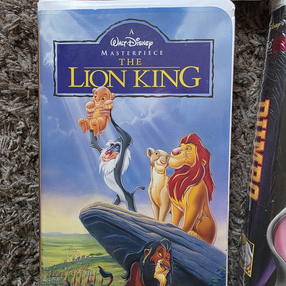 Disney VHS Collection - Multicolor Covers - Picture 7 of 10